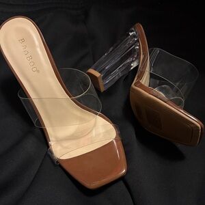 BAMBOO Women's Transparent and Tan Heels